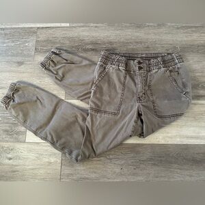 American Eagle Stretch Cargo Joggers - Size 12